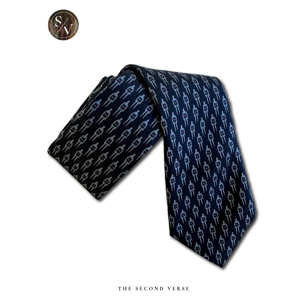The Met Renaissance Armor 100% Silk Mens Tie Navy Blue Italian Classic Academia